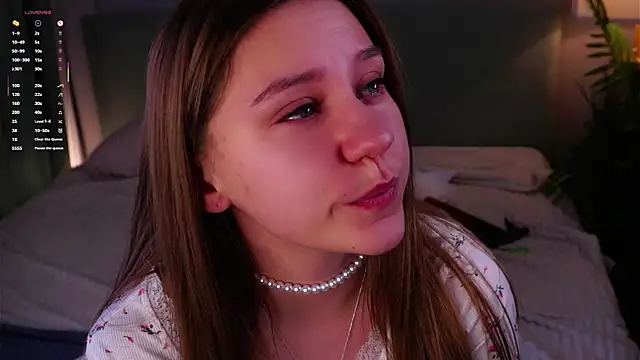 Chat +18 de ShantellAngulo ao vivo