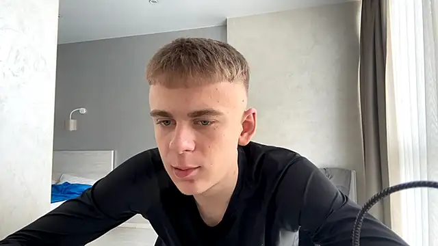 Вебкам-шоу SoloFury