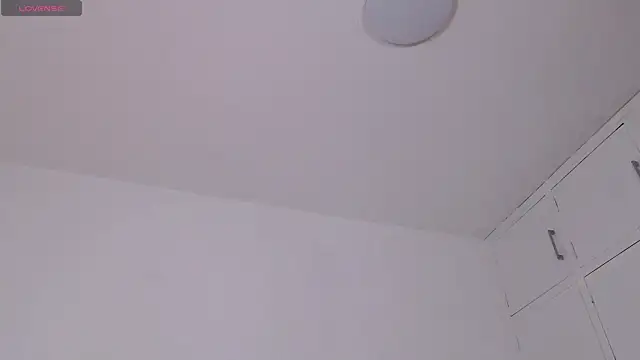 Arilas_ Live XXX-chat