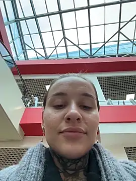 KishaMur Chat XXX in diretta