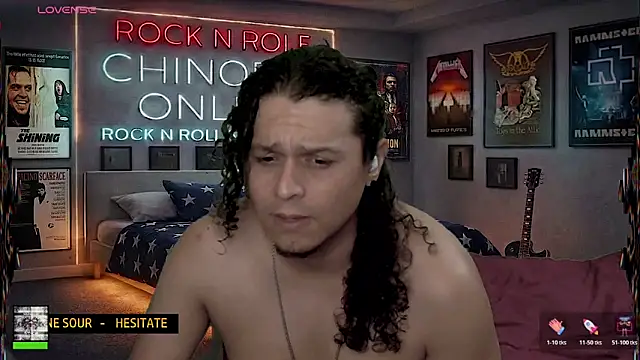 chino_roz Show Webcam