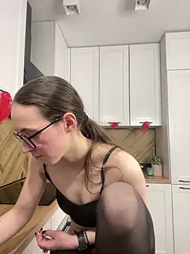 Czat XXX na żywo – MartiniiSelenna