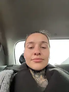 Chat XXX ao vivo de KishaMur