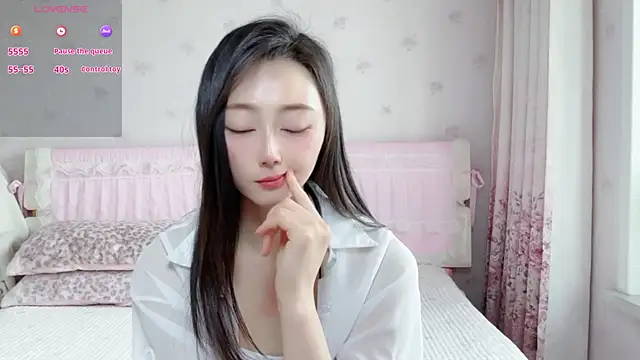 anjila888 Show Webcam