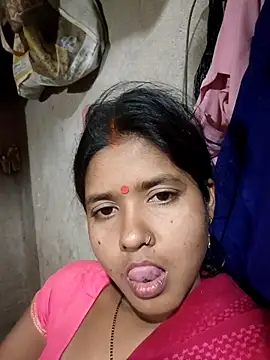 Horny-Rashi: онлайн-секс-чат