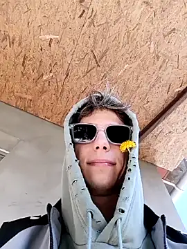 Pro100yy: απευθείας συνομιλία ΧΧΧ