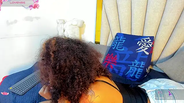 Chatroom XXX en direct de vahiolet_fuentes