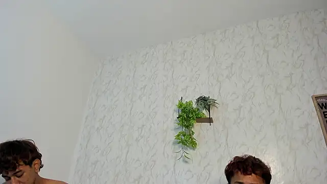 عرض كام boys_yourparty