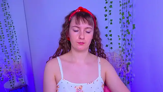 دردشة Blush_flowwer الجنسية المباشرة