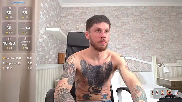 JonahShaw Show in webcam