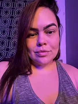 Chat +18 de Fernandinhacarioca021rj ao vivo