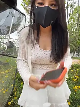 Carlin-yiyi 网络视讯表演