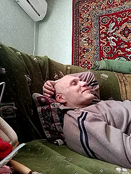 Pineapple04 Webcam show