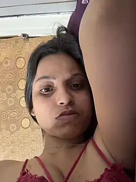 XXX chat uživo modela torchermachine