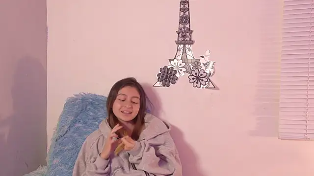 Lala_fluffy Chat XXX live