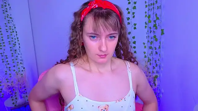 Blush_flowwer Chat XXX in diretta