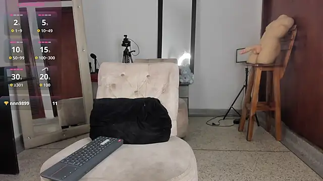 Victor_LatinBoy Pertunjukan Webcam