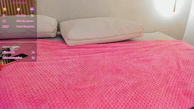 lua_rosse's Live XXX Chat