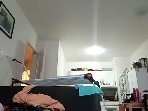 Chatroom XXX en direct de Jahudka47