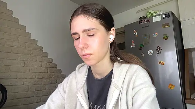 ElsieKuhlmann's Live XXX Chat