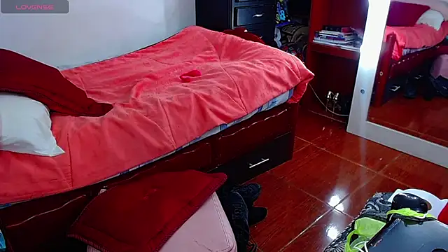 MariamGray1 现场XXX聊天