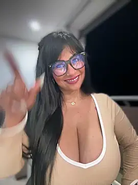 Show modela Saorii_kiido na web-kameri