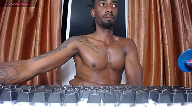 Malkon_Big Show in webcam