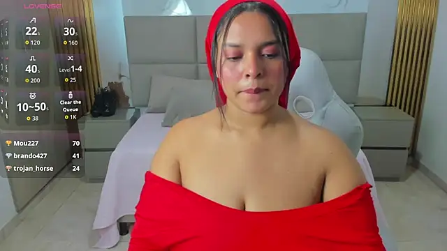 Chat +18 de Nasira_sultan ao vivo