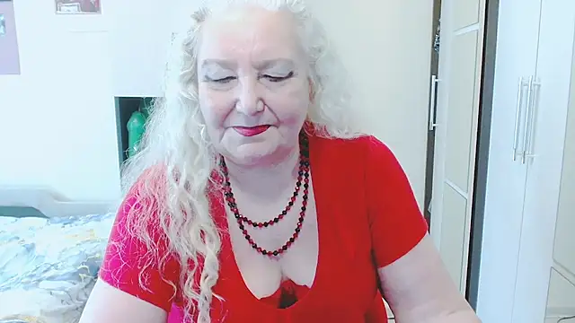 GrannyAlisa লাইভ XXX চ্যাট