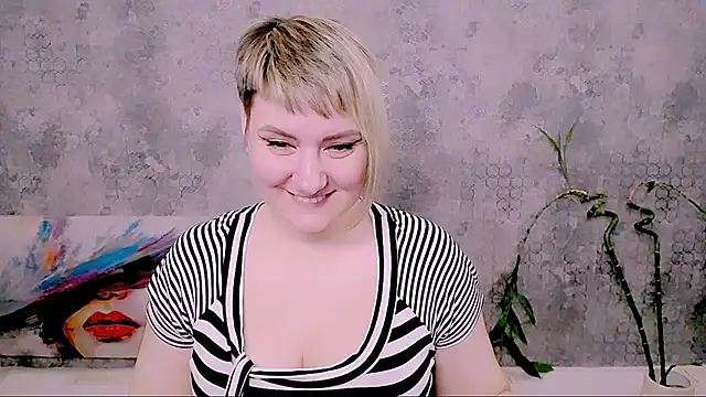 Djullia – Live XXX-chat