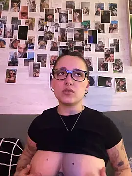 Hawitxuiのウェブカメラショー