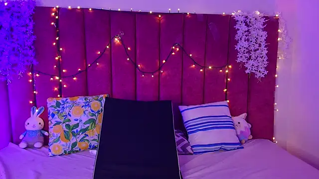 โชว์เว็บแคมของ RominaaReyes