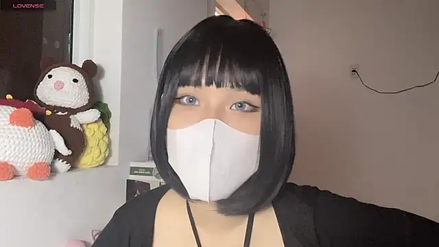 Tieu-May's Live XXX Chat