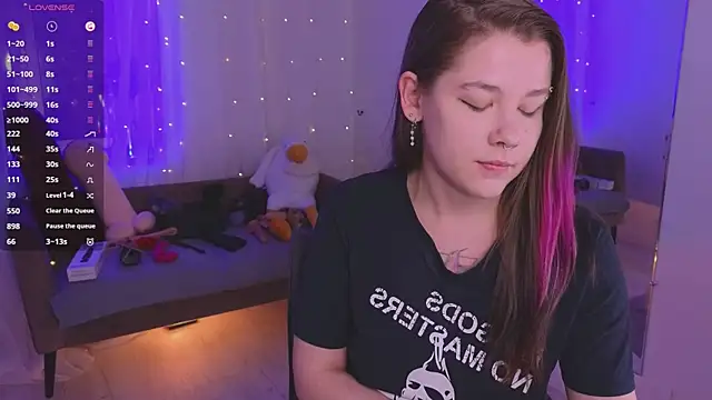 Chat XXX en directo de Mira_Falls