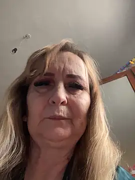 Irina2909@xh 网络视讯表演