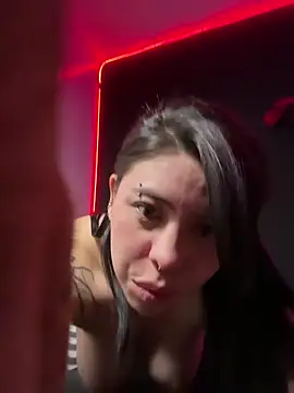 Draculona-666 – Naživo XXX chat