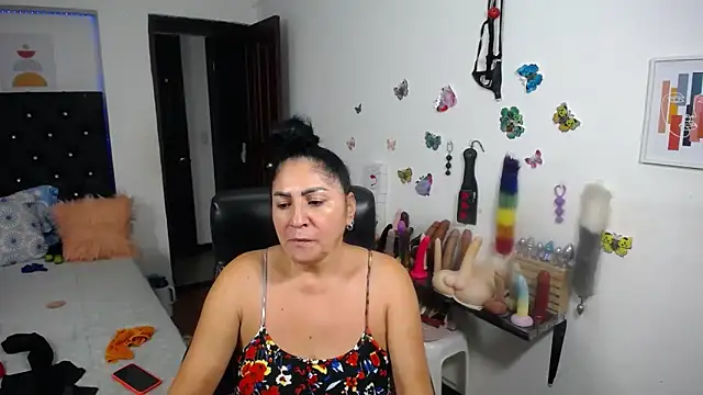 دردشة mature_bigboobs10 الجنسية المباشرة