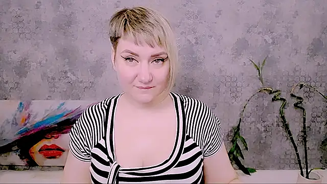 Živý XXX chat Djullia