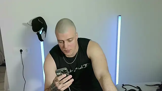 Telenok's Webcam Show