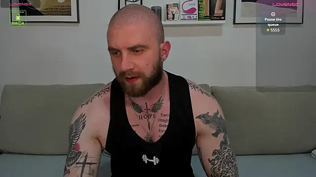 Gerard_Finbar élő XXX-chatje