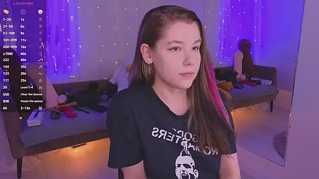 Mira_Falls Live XXX-chat