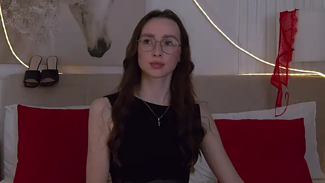 Emily_Simon: онлайн-секс-чат