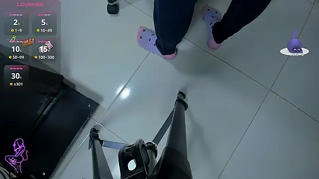 Anita23__ Adlı Modelin Canlı XXX Sohbeti