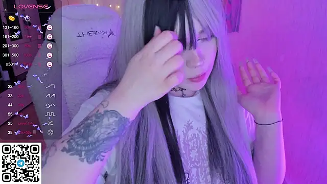 SelenaCute: онлайн-секс-чат