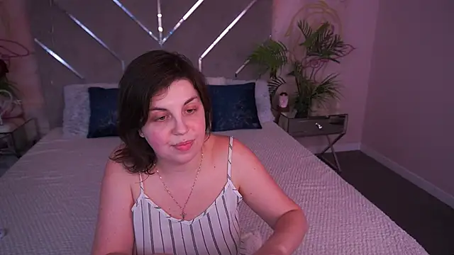 دردشة MirandaWong الجنسية المباشرة