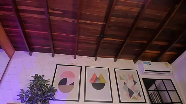 دردشة MiaKay1 الجنسية المباشرة