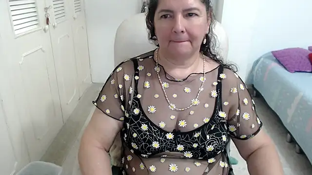 leonela_69 – Live XXX-chat