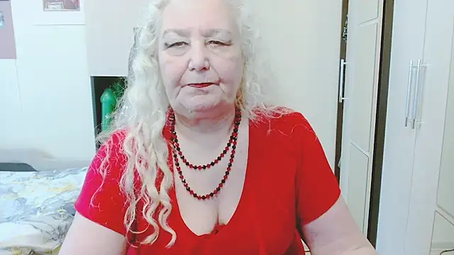 GrannyAlisa Webcamshow