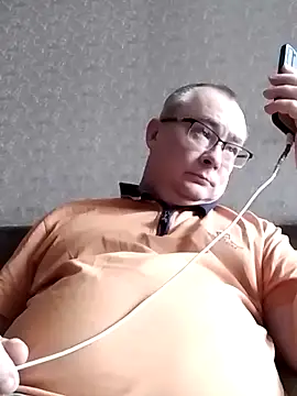 Онлайн чат XXX Nika_Malay