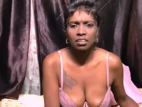 Fuckable_Nasty_MILF's Live XXX Chat